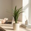 Planta Artificial Frondosa con Macetero Blanco – 35 cm